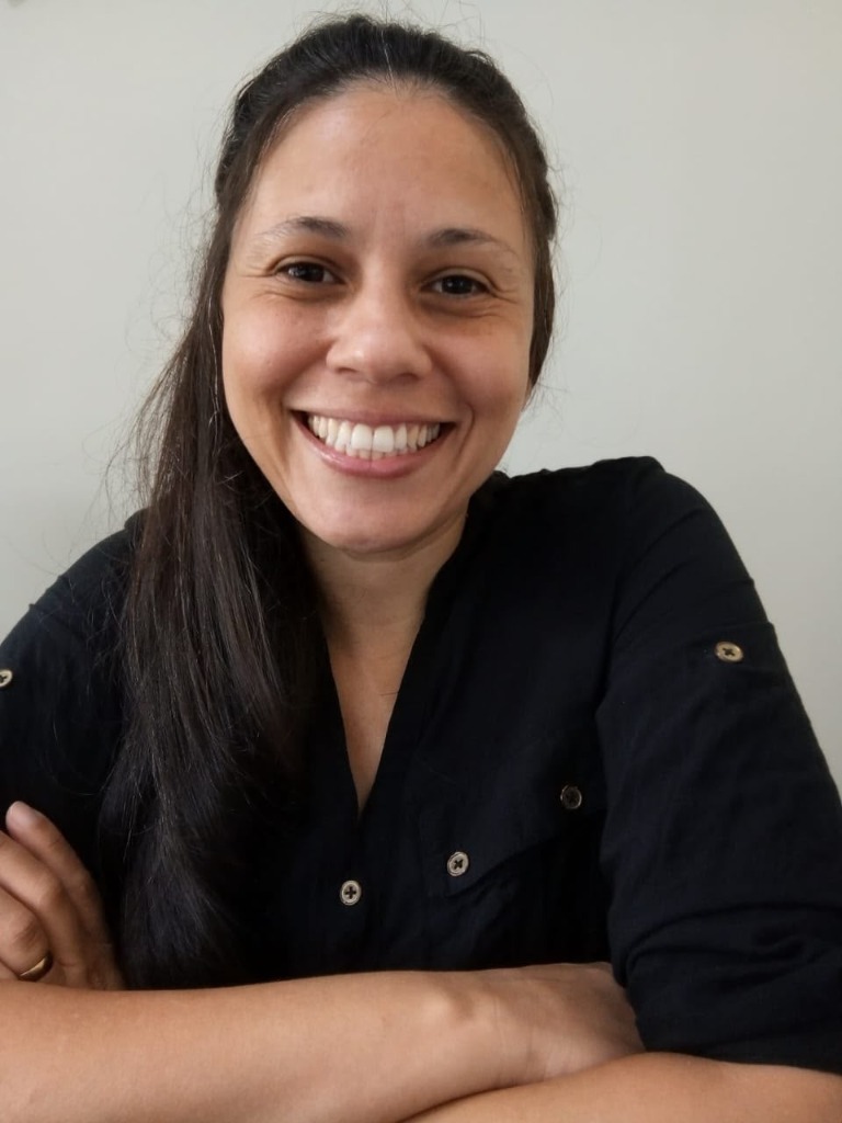 Vanessa Maximo Matos, psicóloga especializada em Abordagem Humanista e Gestalt